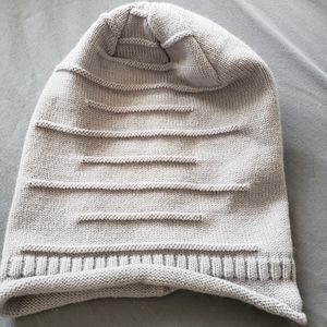 Grey beanie